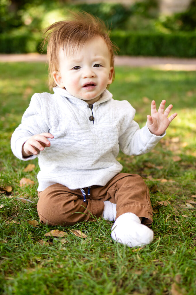 What to Wear for Family Photoshoot – Baby in soft sweater and corduroy pants