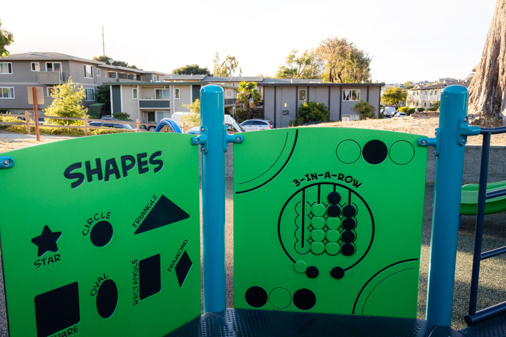 Interactive play panels with shapes and games at Central Park Millbrae – Ellobelle Photography