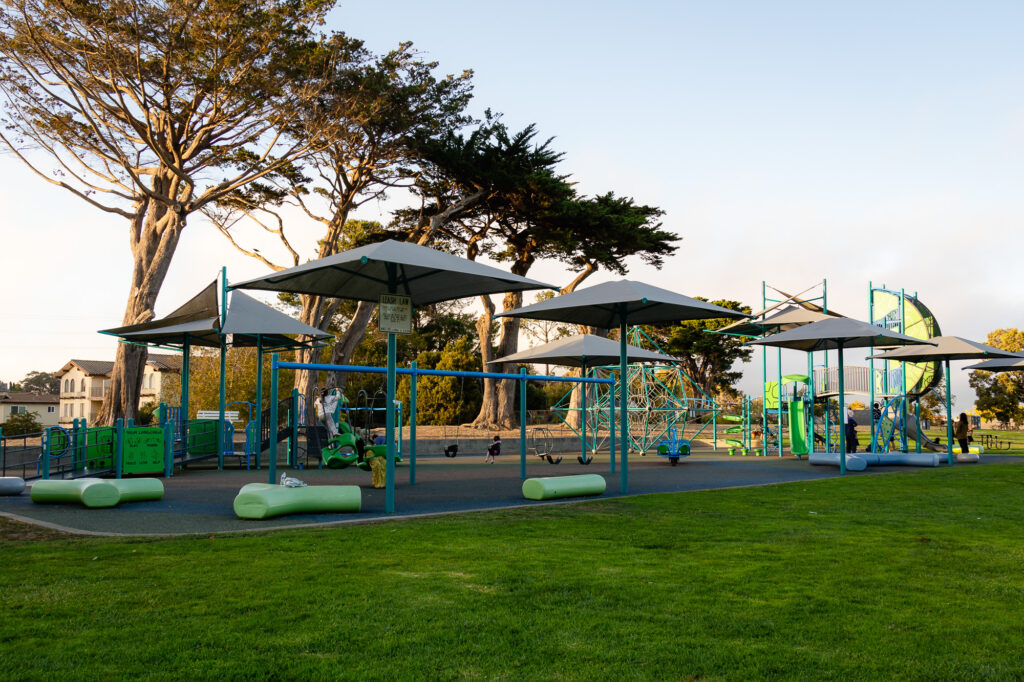 Playground under shade structures at Central Park Millbrae – Ellobelle Photography