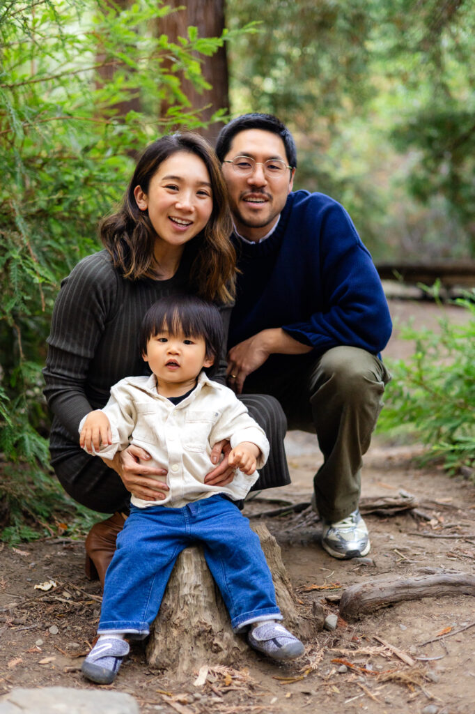 Family portrait sitting on tree stump at Redwood Grove Nature Preserve – Ellobelle Photography