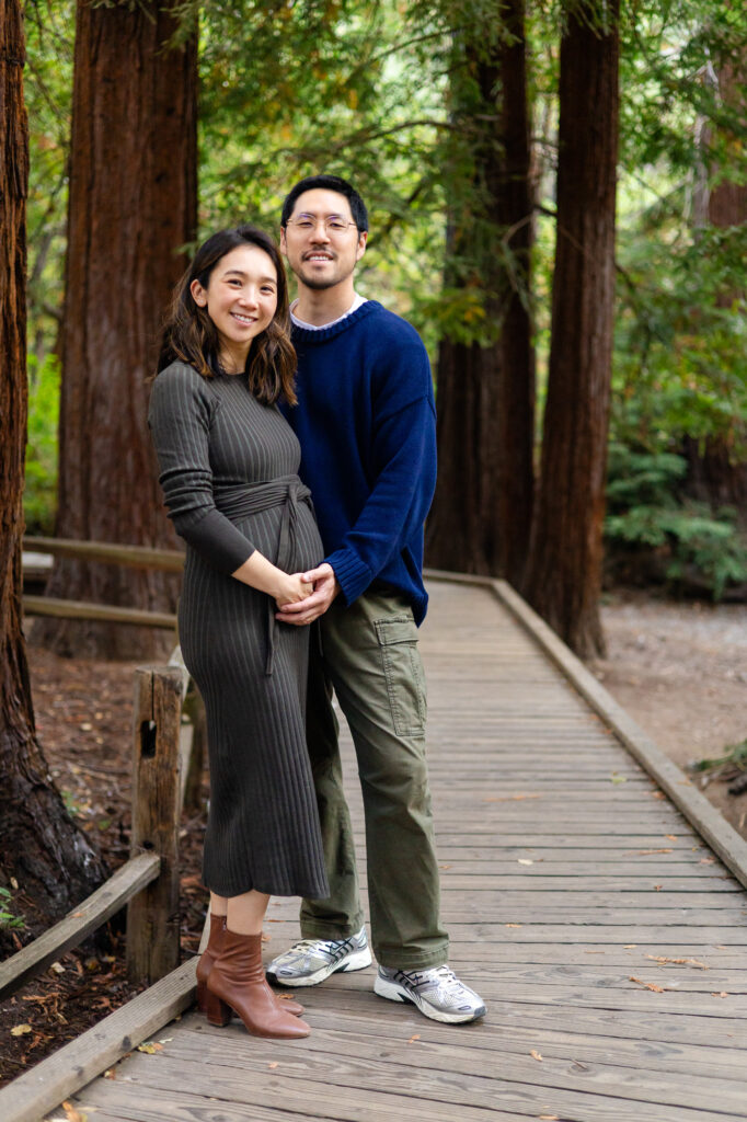 Couple maternity portraits on the wooden path at Redwood Grove Nature Preserve Los Altos Redwood Grove Nature Preserve photos Ellobelle Photograph