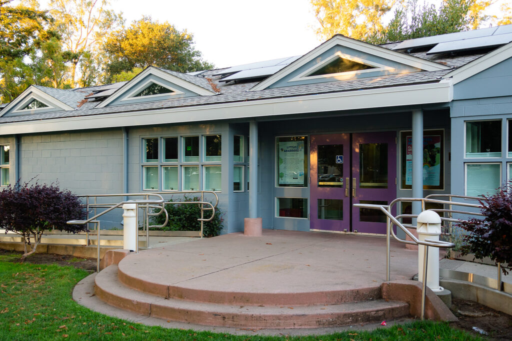 Side view of Village Park Preschool Burlingame at sunset – Ellobelle Photograph